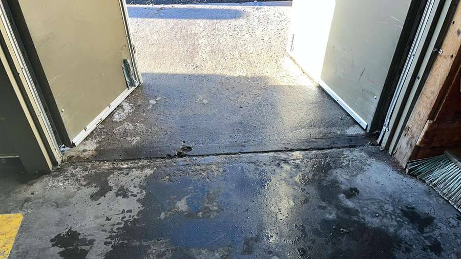 Commercial double doors open hardware